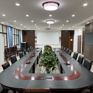 中南大学***学院会议室改造