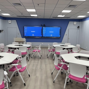 湖南某学校-精品录播研讨型智慧教室